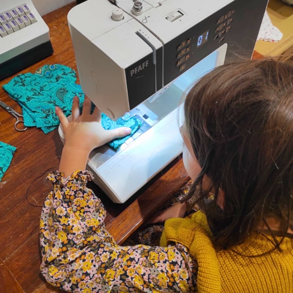 cours enfant atelier ouvert cours de couture enfant